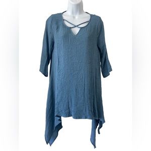 Boutique steel blue top. Size small. Umgee brand